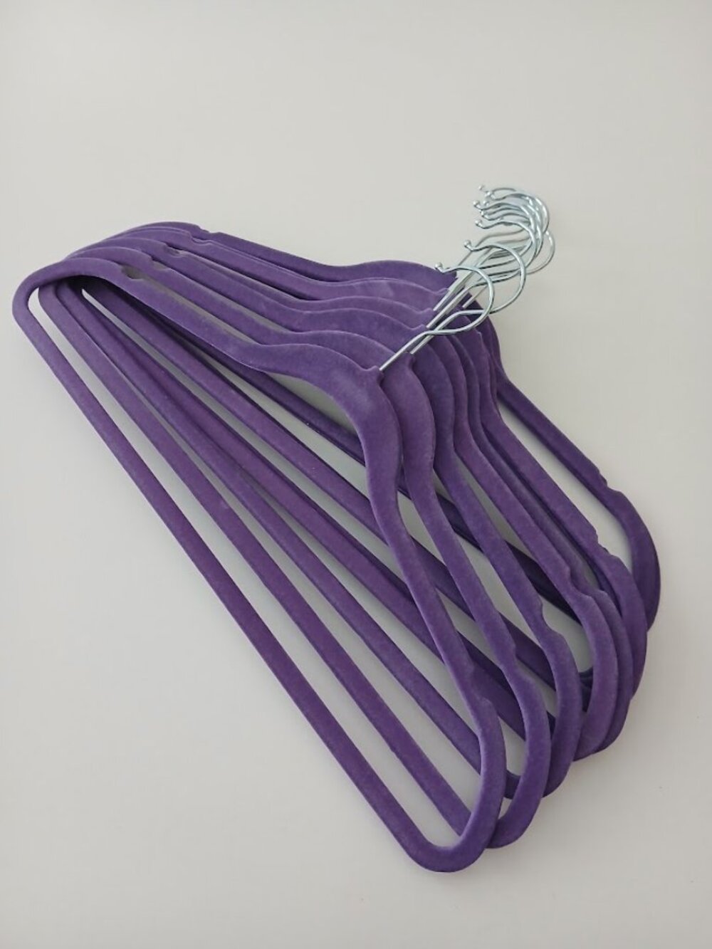 Velvet Hangers set of (10) - Purple